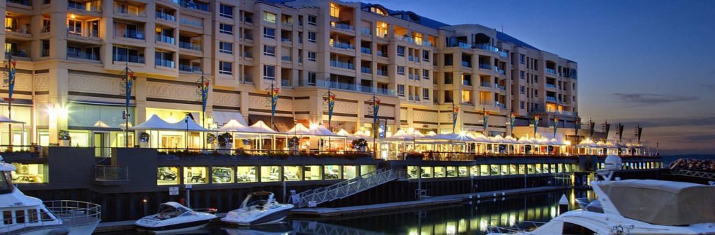 Scavenger Hunt in Glenelg